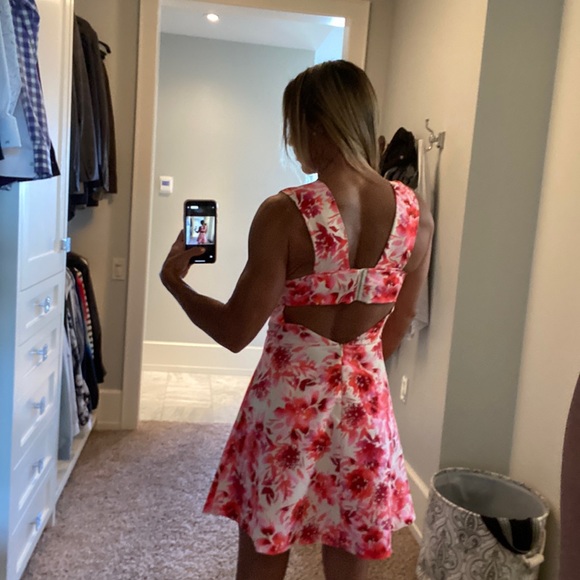 Felicity & Coco Cutout Bow Back Fit Flare Dress Size S - Picture 2 of 2